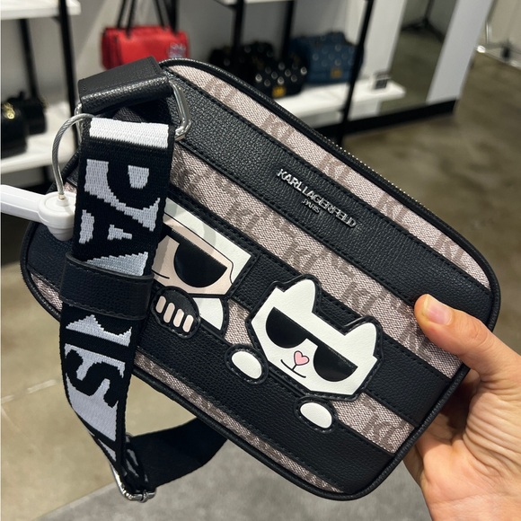 Karl Lagerfeld camera bag - Picture 2 of 3